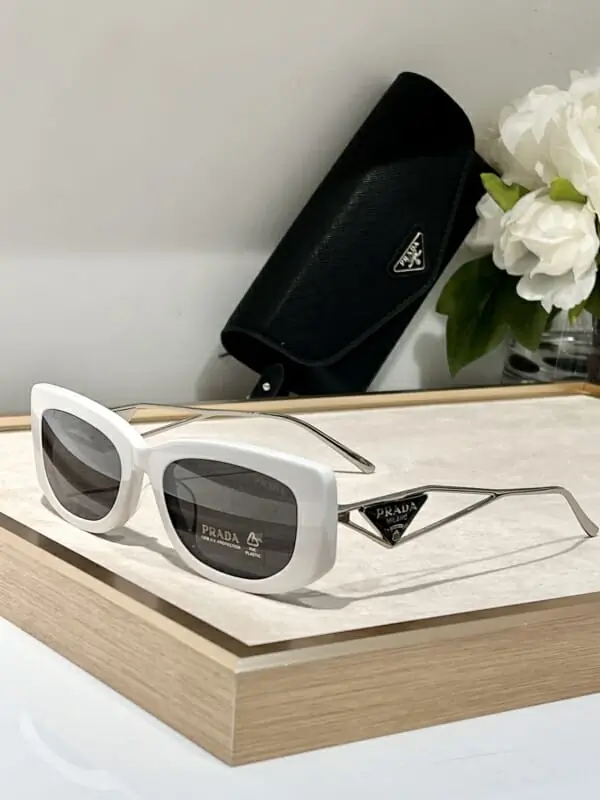 prada aaa qualite lunettes de soleil s_1214320